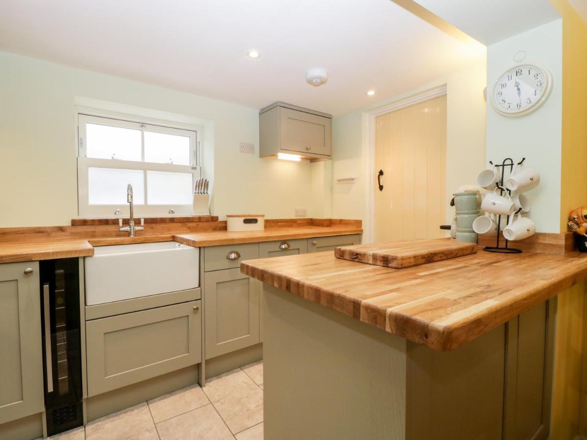 Holiday home Granary Warminster