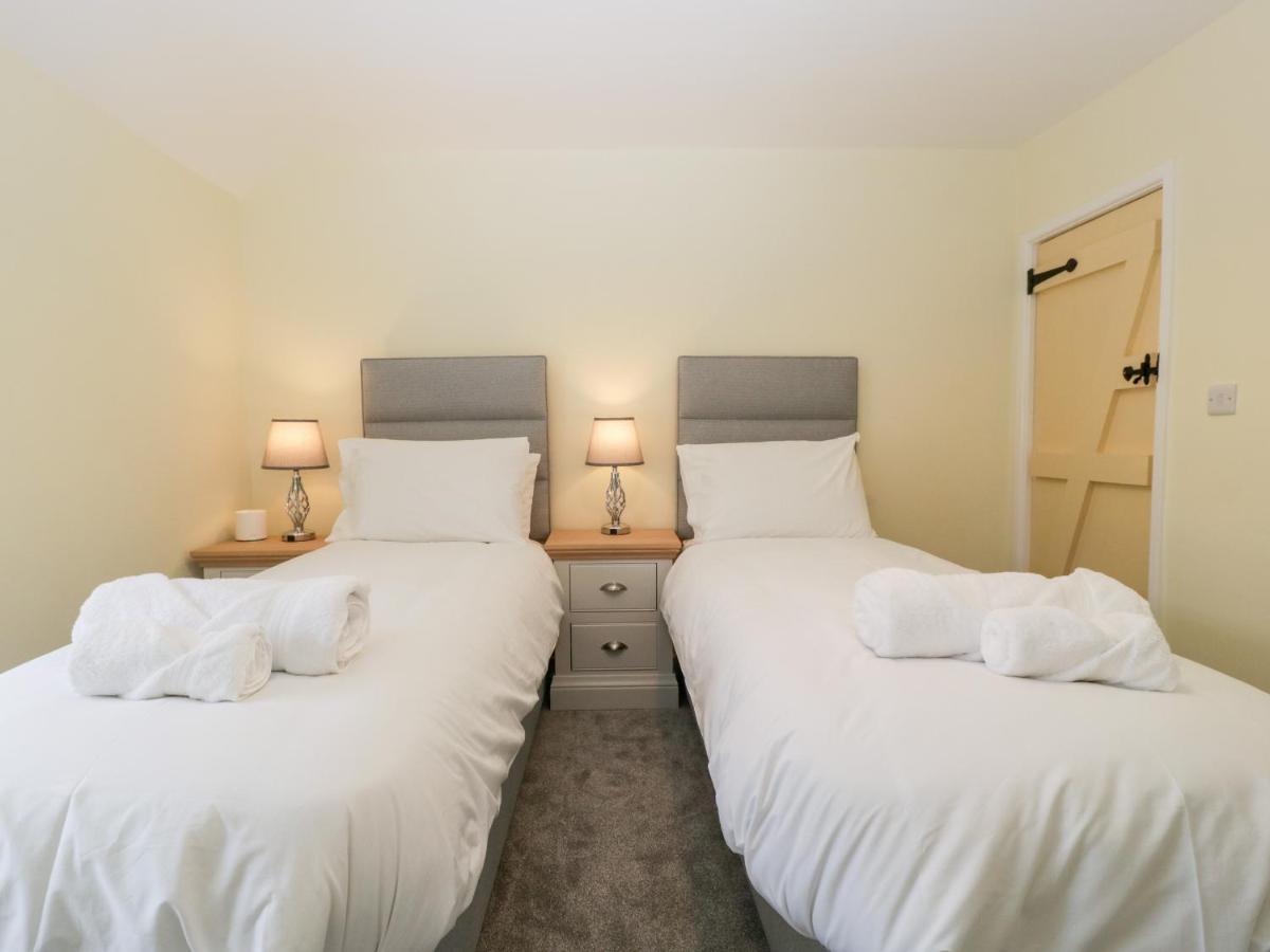 Holiday home Granary Warminster